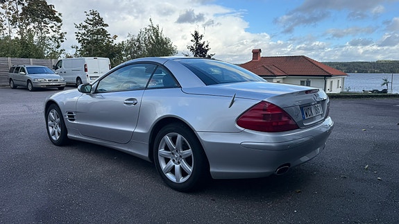 Mercedes-Benz SL350 8 of 13