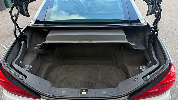 Mercedes-Benz SL350 12 of 13