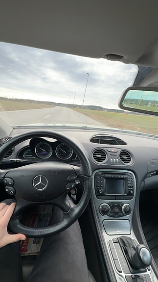 Mercedes-Benz SL350 7 of 7
