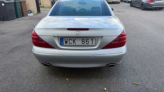 Mercedes-Benz SL350 7 of 13