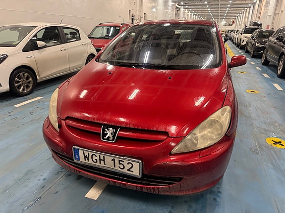 Peugeot 307 2 of 5