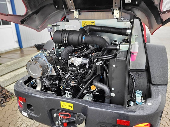 Yanmar V7 / lastmaskin / 4.250kg 6 of 9