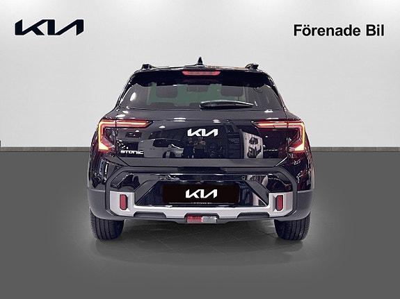 Kia Stonic 4 of 17