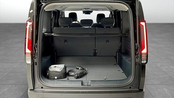 Kia PV5 12 of 12