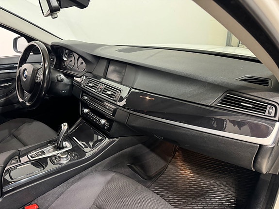 BMW 525 4 of 5
