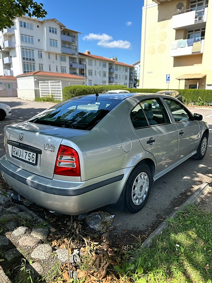 Skoda Octavia 5 of 12