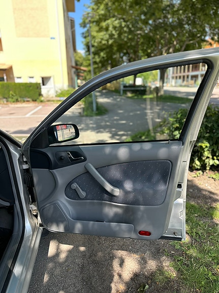 Skoda Octavia 9 of 12