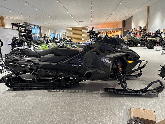 Lynx BOONDOCKER RE 3900 850