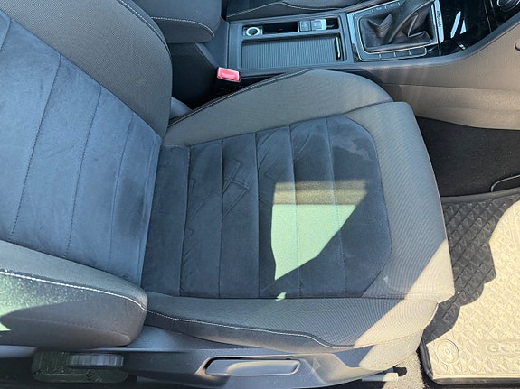 Volkswagen Golf I 11 of 19
