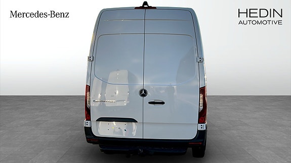Mercedes-Benz Sprinter 412 7 of 12