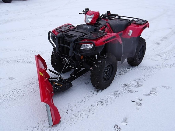 Honda 520 Rubicon Discover med snöblad