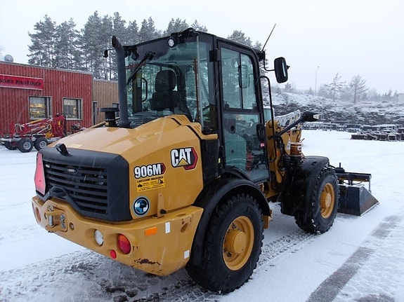 CAT 906 M 4 of 7