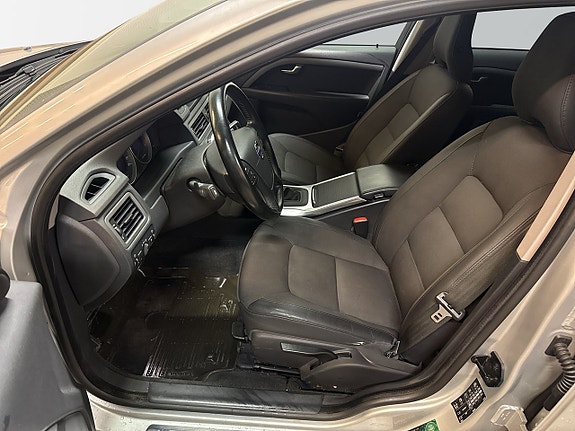 Volvo V70 6 of 20