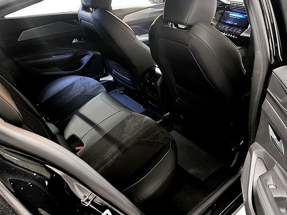 Peugeot 408 12 of 15