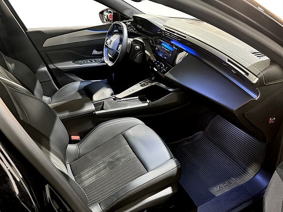 Peugeot 408 11 of 15