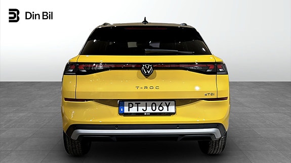 Volkswagen T-Roc 5 of 5