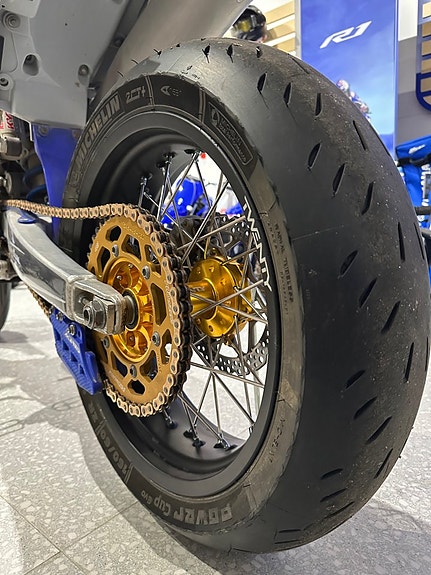 Yamaha YZ250F 4 of 9
