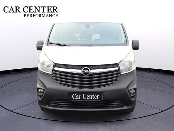 Opel Vivaro 3 of 5