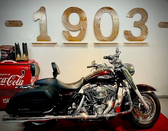 Harley-Davidson FLHRS Road King Custom Twin Cam 88