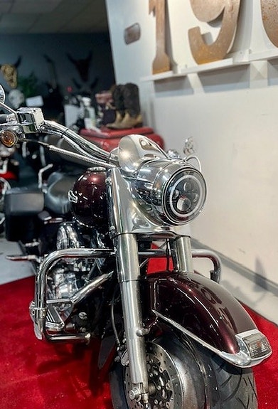 Harley-Davidson FLHRS Road King Custom Twin Cam 88 6 of 6