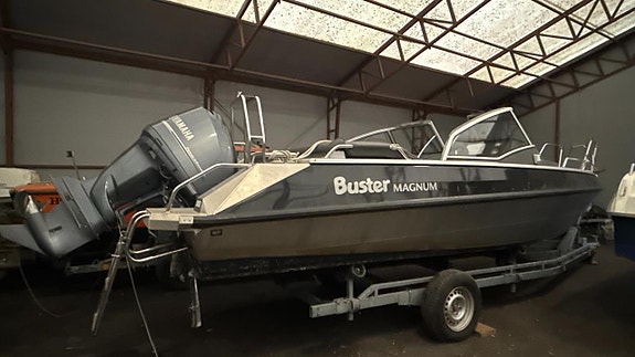 Buster Magnum, Yamaha F225BETX