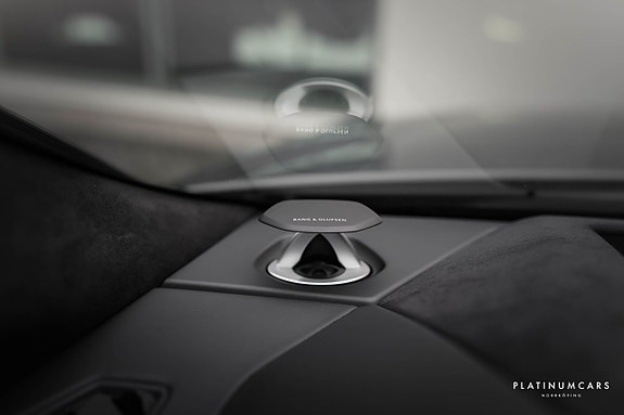 Lamborghini Urus 19 of 26