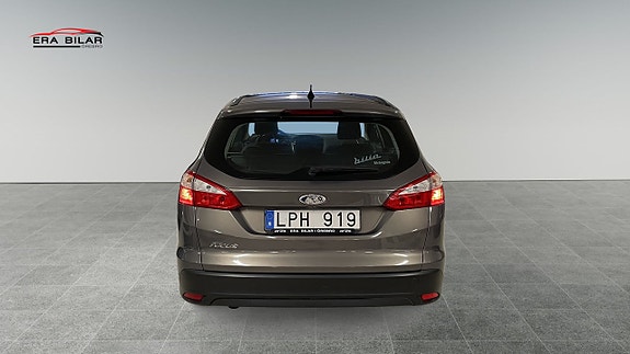 Ford Focus 5 of 5