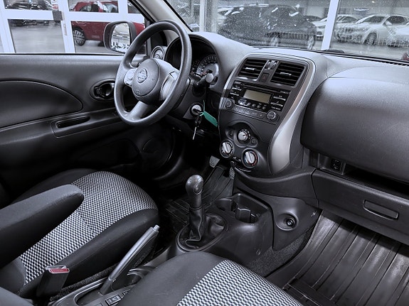 Nissan Micra 11 of 14