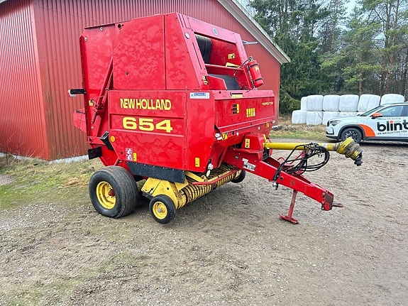 Balpress Newholland  654