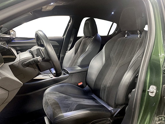 Peugeot 308 4 of 17