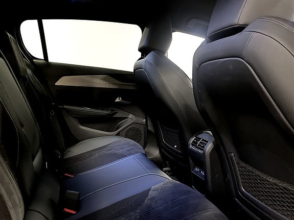 Peugeot 308 14 of 17