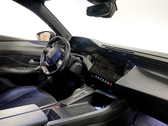 Peugeot 308 13 of 17
