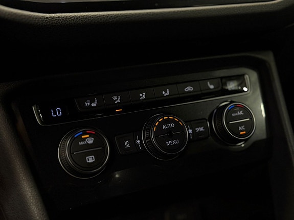 Volkswagen Tiguan Allspace 22 of 27