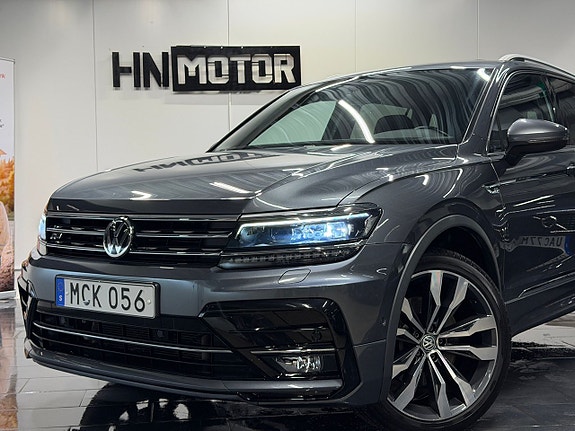 Volkswagen Tiguan Allspace 2 of 5