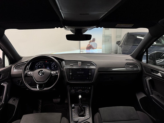 Volkswagen Tiguan Allspace 16 of 27