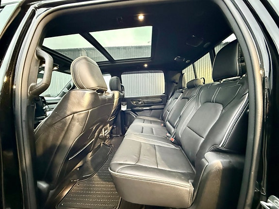 Dodge RAM 1500 10 of 10