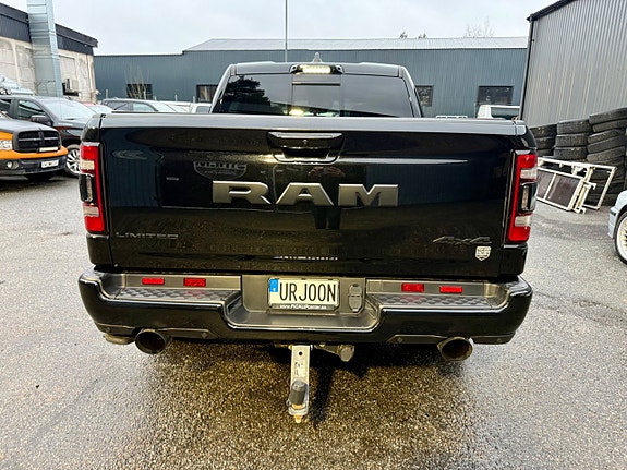 Dodge RAM 1500 3 of 5