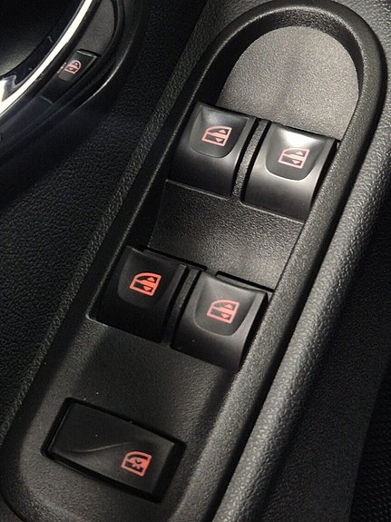 Dacia Duster 11 of 24