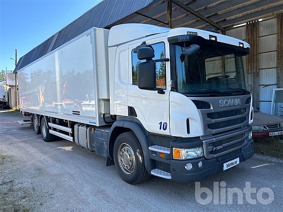 Kylbilar SCANIA P320LB6X2*4MNB & DAF FA LF55250G