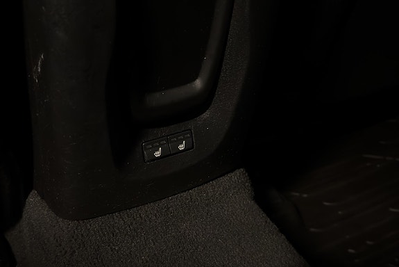 Volvo V40 9 of 18