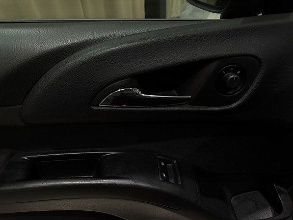 Opel Meriva 12 of 16