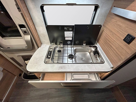 Knaus VAN TI VANSATION 650 MEG AUTOMAT ADAPTIV FARTHÅLLARE 11 of 30