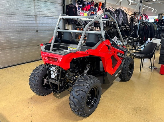 Polaris RZR 200 EFI Indy Red/Storm Grey -27 3 of 6