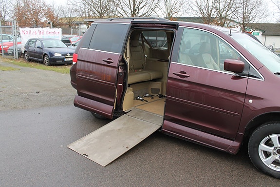 Honda Odyssey 10 of 13