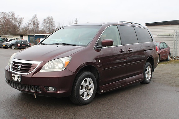 Honda Odyssey 3 of 13