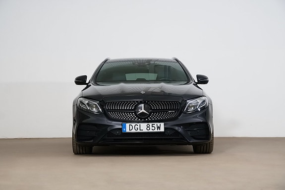 Mercedes-Benz E53 22 of 24