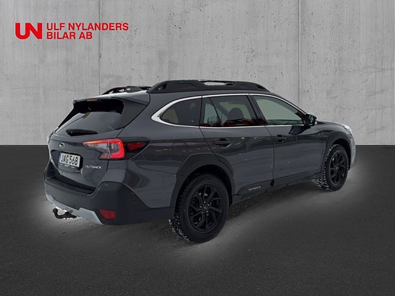 Subaru Outback 4 of 5