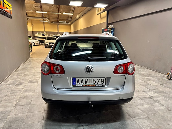 Volkswagen Passat 5 of 5