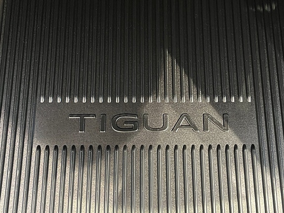 Volkswagen Tiguan 11 of 24