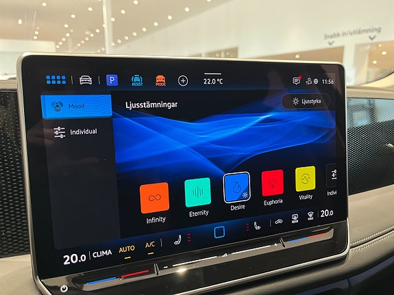 Volkswagen Tiguan 22 of 24